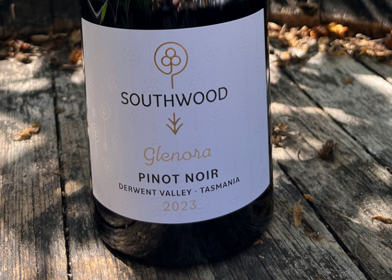 2023 Glenora Pinot Noir - Image 2